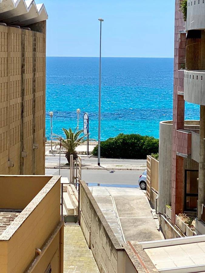 Apartamento de vacaciones para 6 personas, con balcón además de piscina y vistas - 1