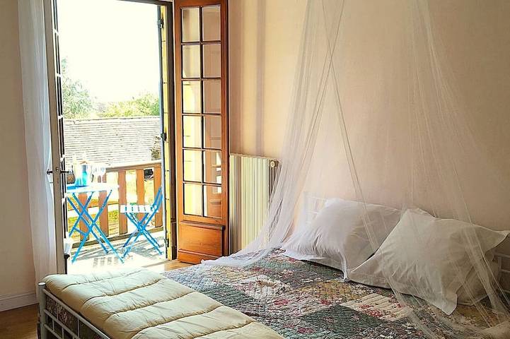 Location de vacances pour 12 personnes, avec balcon à Saint-Vincent-de-Cosse - 4