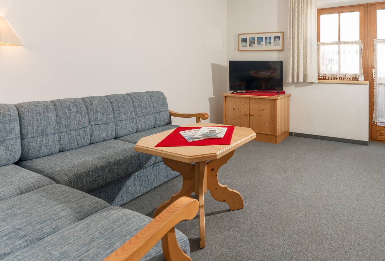 Entire holiday apartment, Landhaus amadeus in Gröbming, Schladming-Dachstein