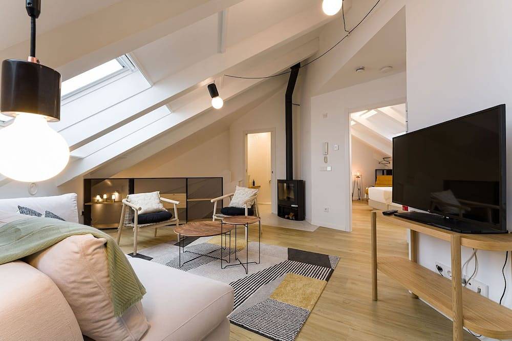 Appartamento intero, Superior Duplex Apartment in Santiago di Compostela, Provincia della Coruña