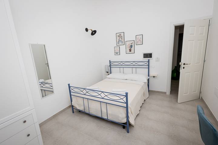 Habitación 'Le Dimore Di Nonna Nina - 2' con terraza compartida, Wi-Fi y aire acondicionado in Taviano, Golfo de Tarento