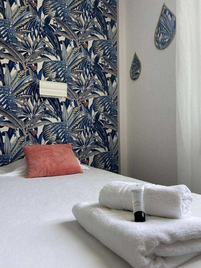 Hôtel pour 4 personnes, avec jardin ainsi que piscine et vue à Izeste - 3