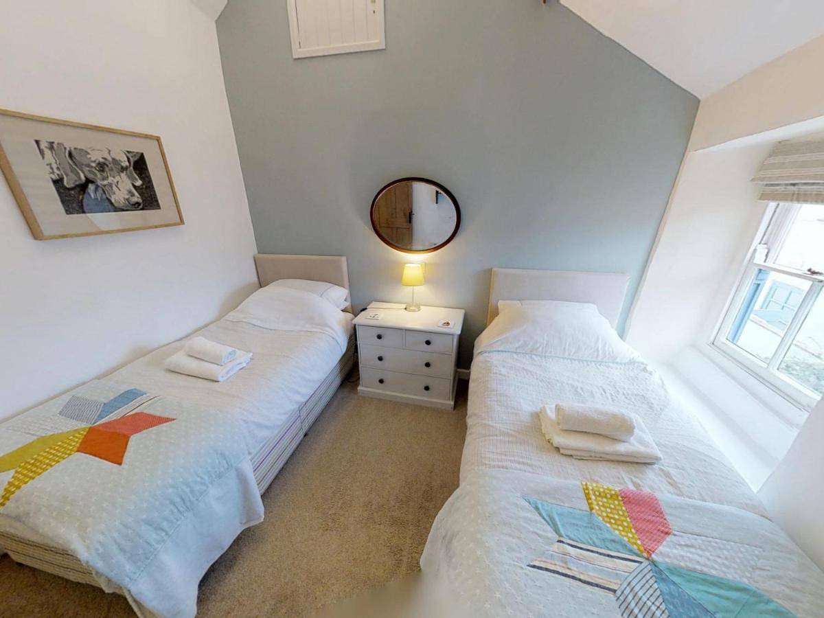 Jowders Cottage in Marazion, Cornwall