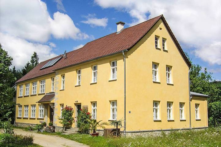 Ferienwohnung für 5 Personen, mit Garten in Bernried