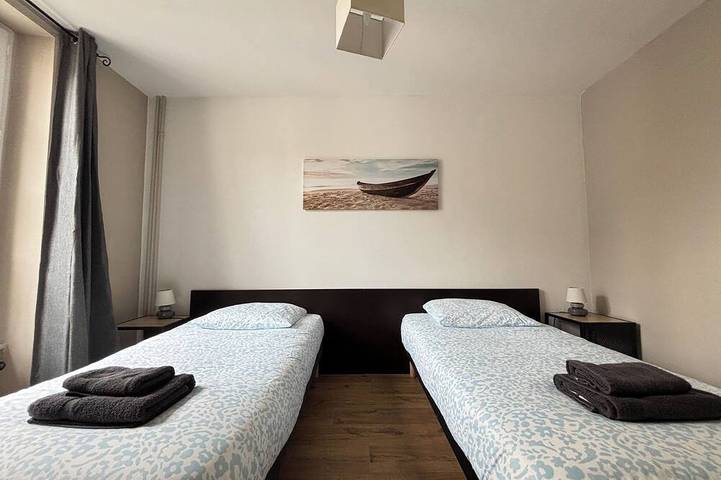 Location de vacances pour 10 personnes à Arromanches-les-Bains - 2