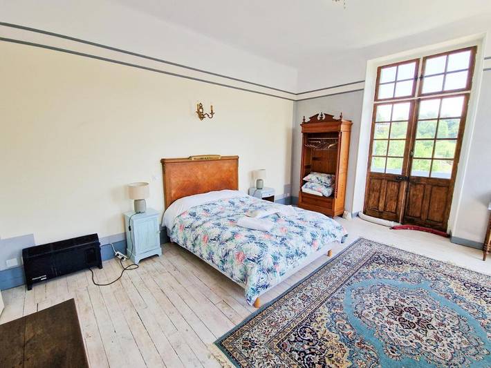 Location de vacances pour 2 personnes, avec vue et jardin dans Béarn - 2