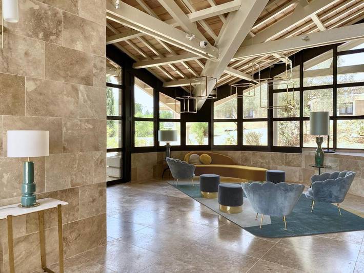Hôtel pour 2 personnes, avec jardin et piscine à Aurons - 4