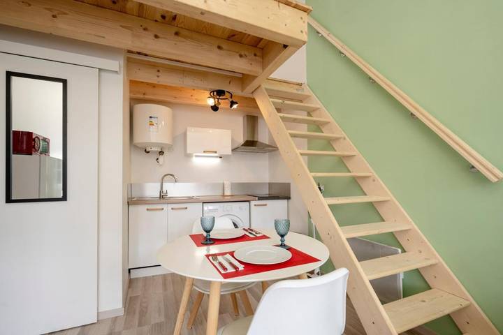 Gîte pour 3 personnes, avec vue dans Office De Tourisme Pays D Issoire Val D Allier - 2