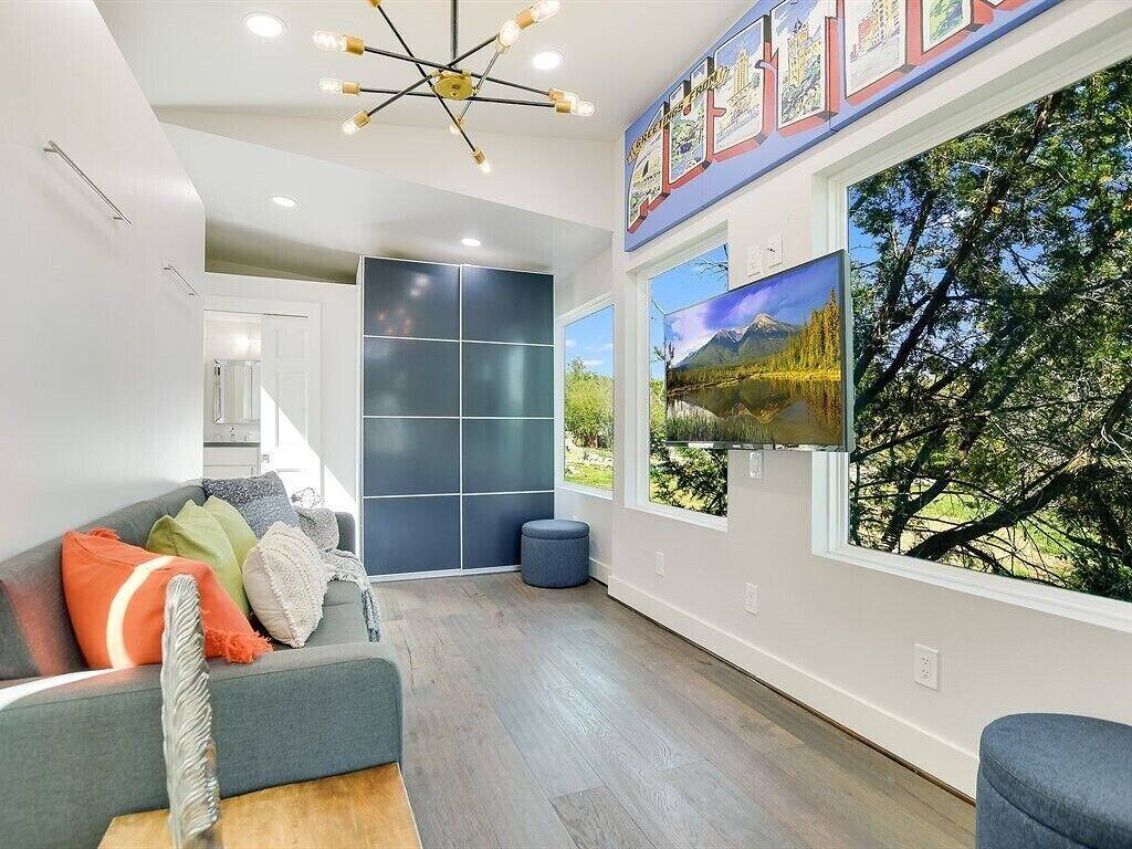 Cottage for 4 Guests in Lake Travis, Travis County