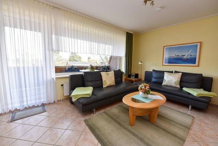 Ferienwohnung für 4 Personen, mit Balkon und Garten in Döse - 2