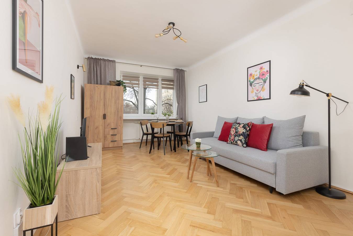 Apartamento entero, Białe Aleje | Stylish Apartment | Desk in Mokotów, Varsovia