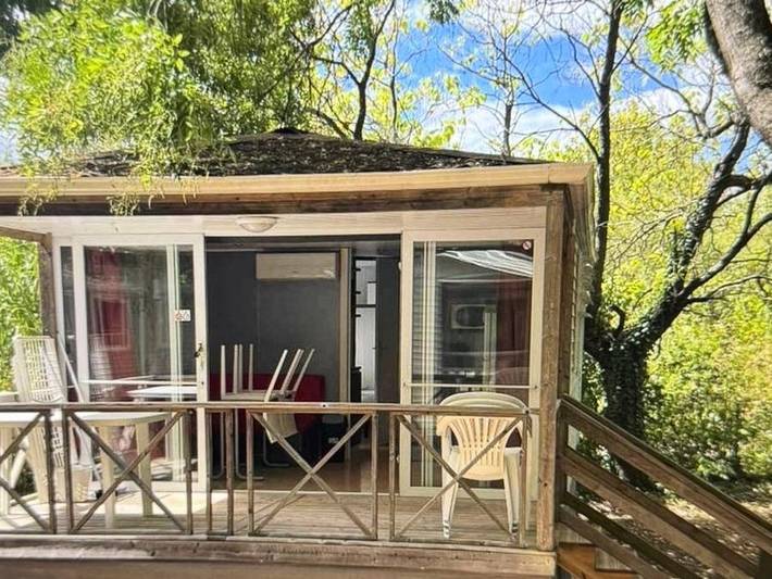 Mobil home pour 4 personnes à Saint-Julien-de-Peyrolas - 2