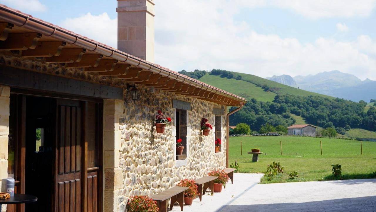 Apartamentos Rurales Sobremazas in Medio Cudeyo, Costa de Cantabria