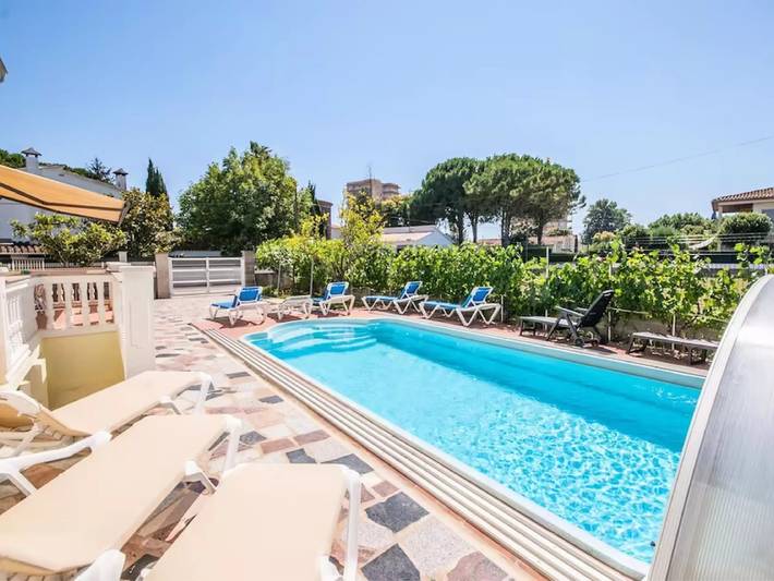 Villa pour 10 personnes, avec jardin à Sant Pere Pescador