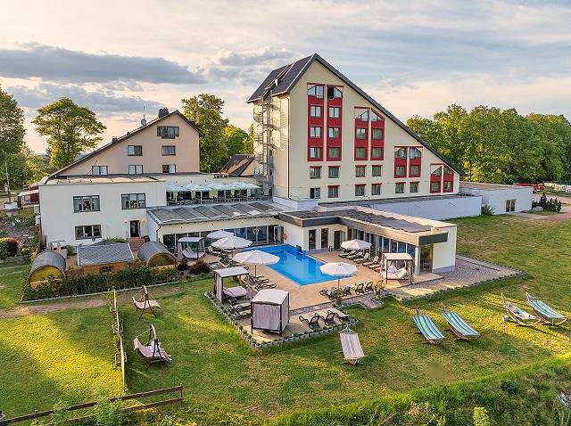 Ferienwohnung, mit Pool und Sauna in Schmalkalden - 2