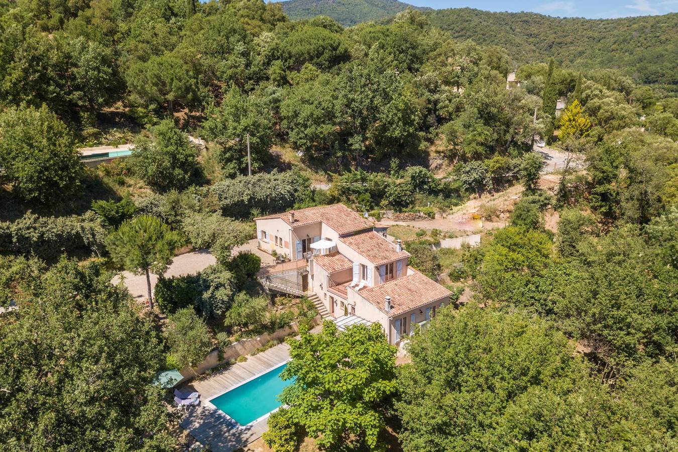 Les Hautes Roches in Collobrières, Région de Toulon