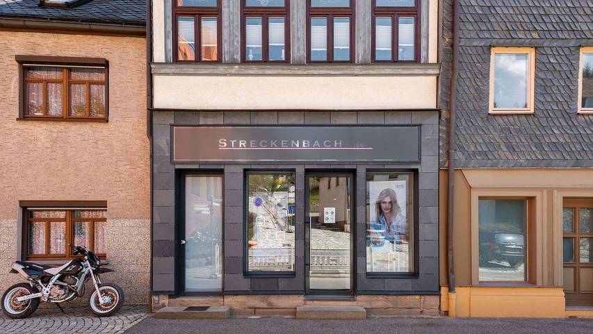 Ferienwohnung für 3 Personen, mit Garten und Terrasse in Sonneberg