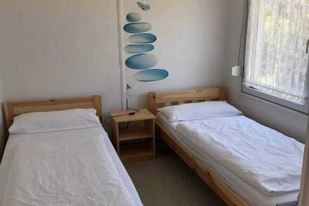 Ganze Wohnung, Bungalow im Spreewald mit Terrasse und Rasen in Jessern, Schwielochsee