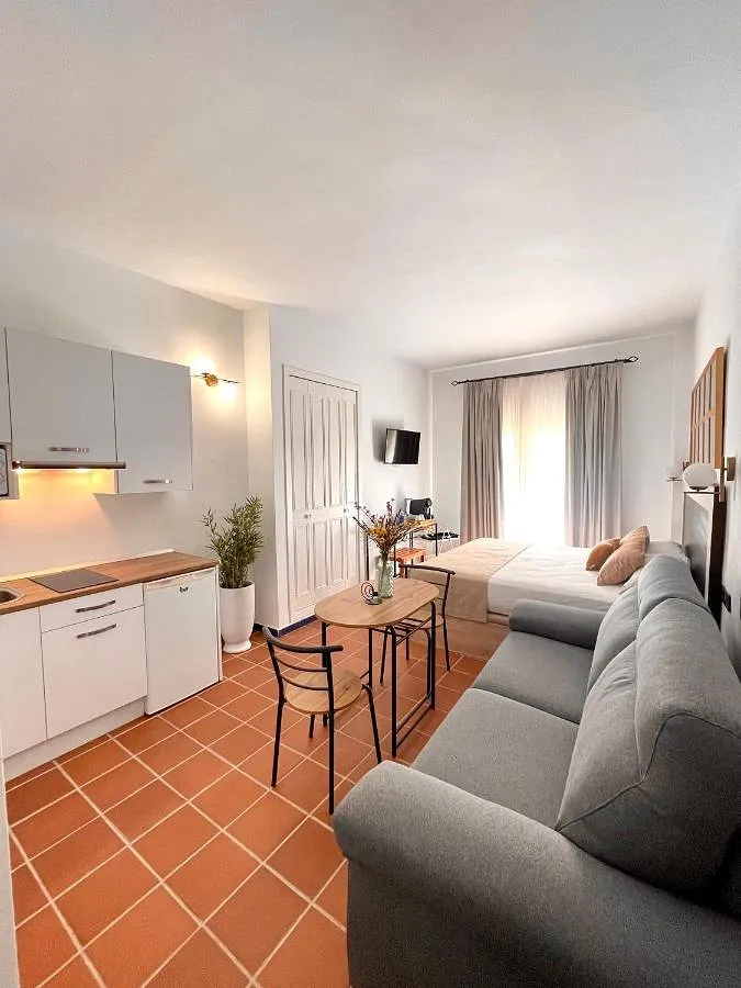 Apartamento de vacaciones para 2 personas, con balcón y vistas - 1