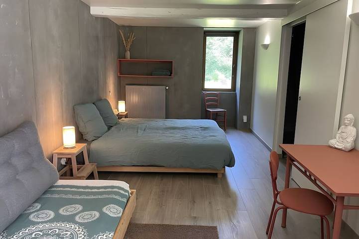Chambre d’hôte pour 3 personnes, avec jardin dans Nièvre