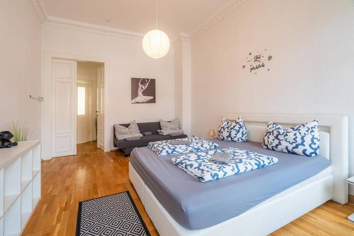 Ferienwohnung für 12 Personen, mit Garten und Ausblick, mit Haustier in Zoo Leipzig