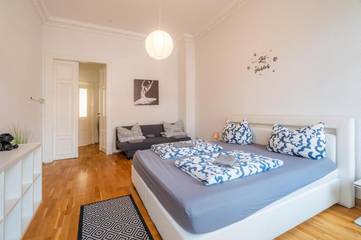 Ferienwohnung für 12 Personen, mit Garten und Ausblick, mit Haustier in Zoo Leipzig