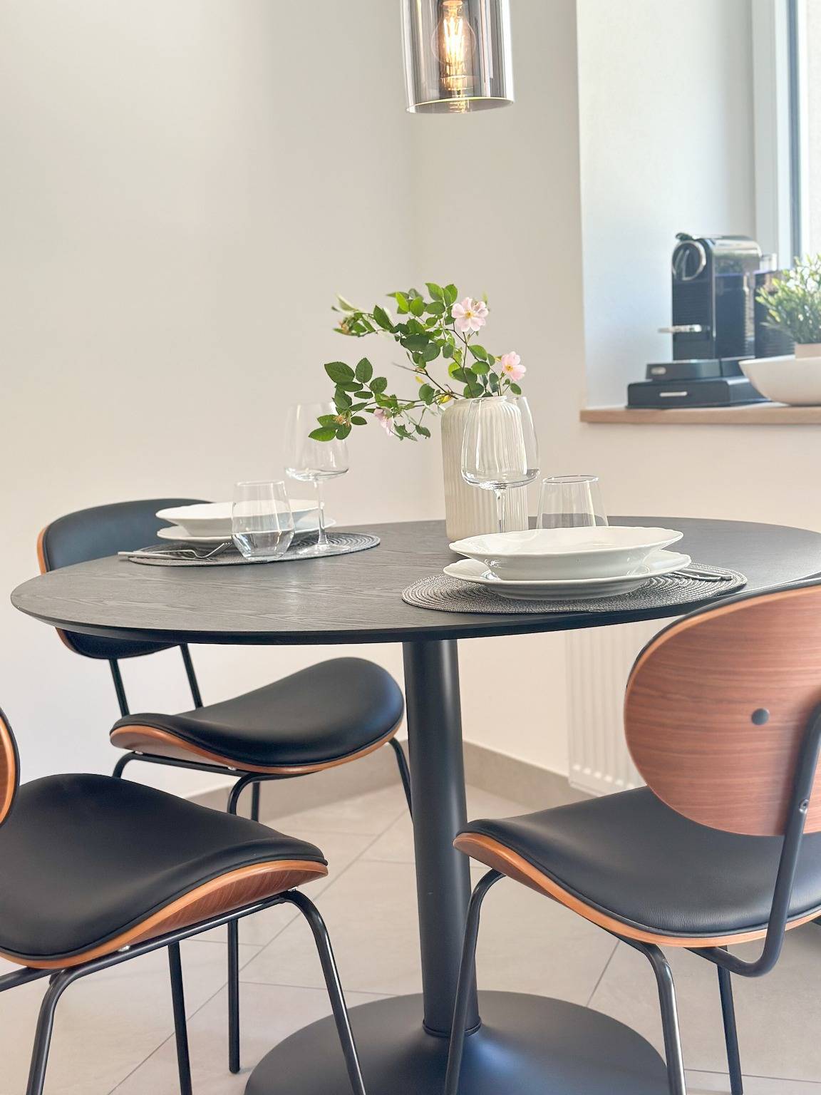 Apartamento inteiro, Apartamento 'Kaisers Nescht' com vista para a montanha, terraço privado e Wi-Fi in Achkarren, Vogtsburg