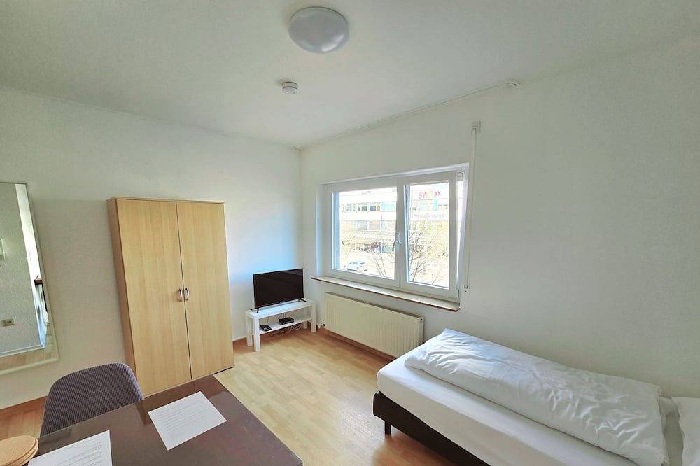 Ganze Wohnung, Apartments Efde Gmbh - Allee 41, Heilbronn - Studiopartment 25 in Heilbronn, Kurpfalz