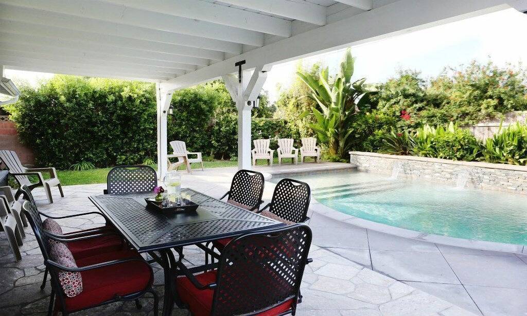 Sweet 4 Schlafzimmer, 3 Bäder plus Loft Schlafzimmer, Pool Home in Anaheim, Orange County