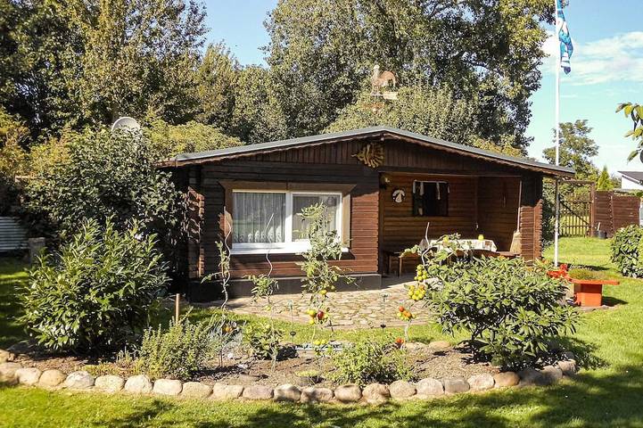 Wohnwagen für 3 Personen, mit Garten in Mecklenburg-Vorpommern