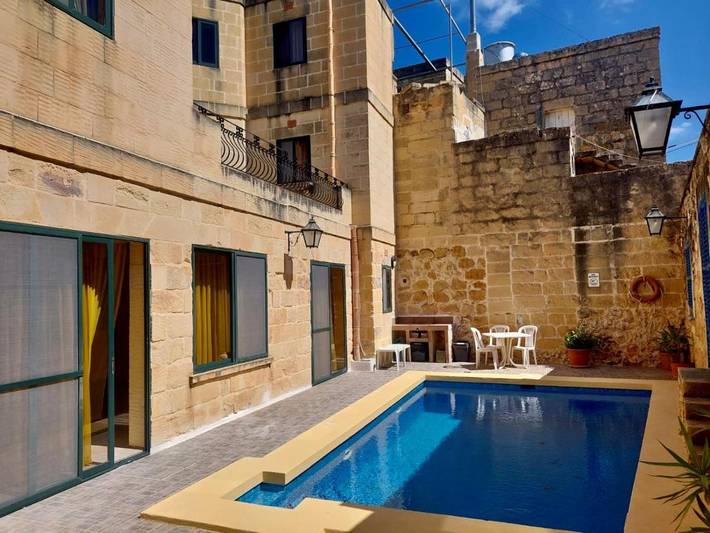 Chambre d’hôte pour 2 personnes, avec vue ainsi que piscine et terrasse, animaux acceptés dans Xaghra - 3