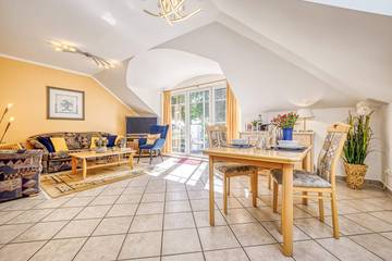 Vacation Rental for 4 Guests in Zingst, Western Pomerania, Picture 1