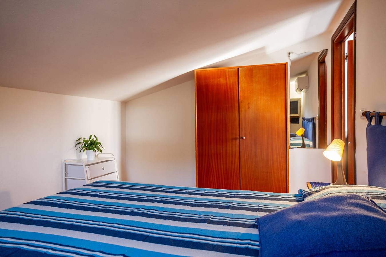 Ganze Wohnung, Dachgeschosswohnung 'Casa Bel Mare' mit privater Terrasse und Klimaanlage in Castiglione della Pescaia, Grosseto Provinz