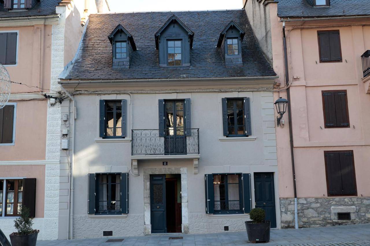 Casa Passeg dera Libertat 8 in Viella, viella e mijaran