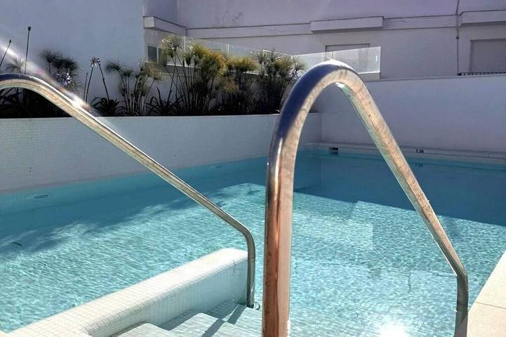 Apartamento de vacaciones para 4 personas, con balcón y piscina en Conil de la Frontera