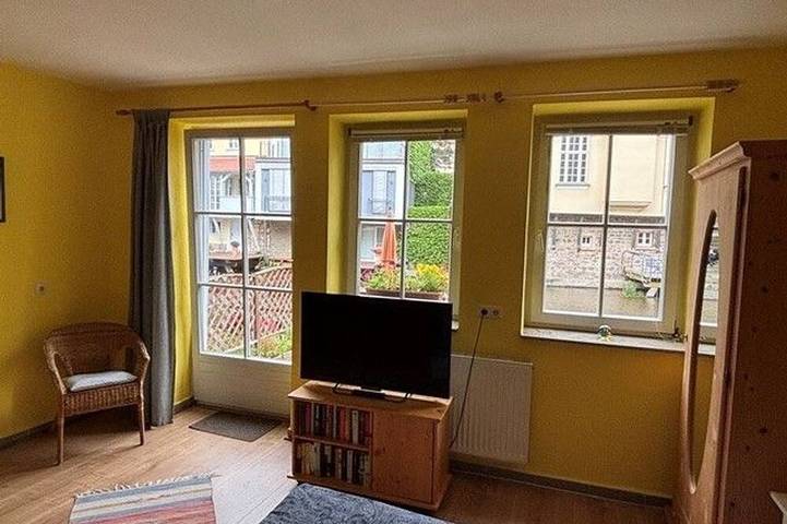 Ganze Wohnung, Ferienwohnung Am Breitstrom - Fewo 2 mit Wassersteg in Krämerbrücke, Erfurt