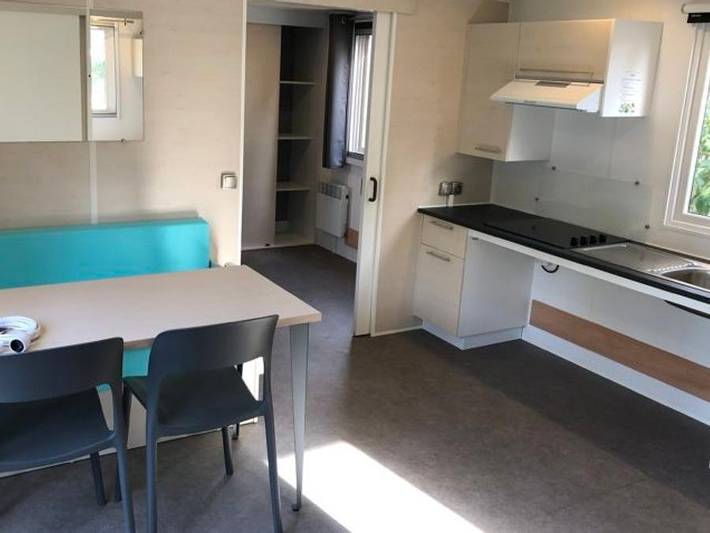 Camping Marina Plage - Mobilhome 4 personnes - Irm Life Pmr- P1 in Vitrolles, Côte méditerranéenne (France)