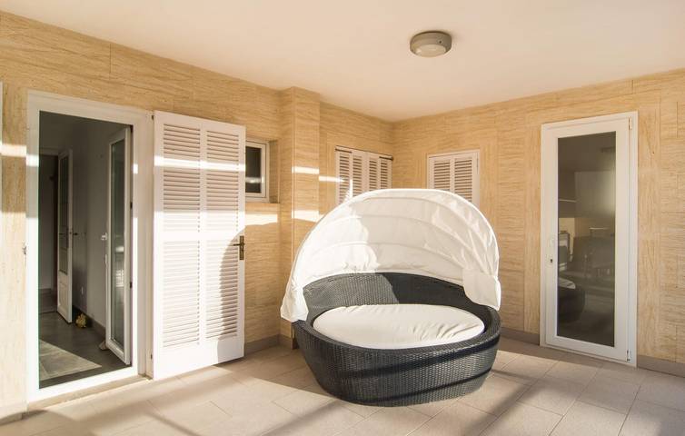 Ganze Ferienwohnung, Playa Es Pregons Rückzugsort mit AC, Terrasse, Küche & WiFi in Colònia de Sant Jordi, Ses Salines
