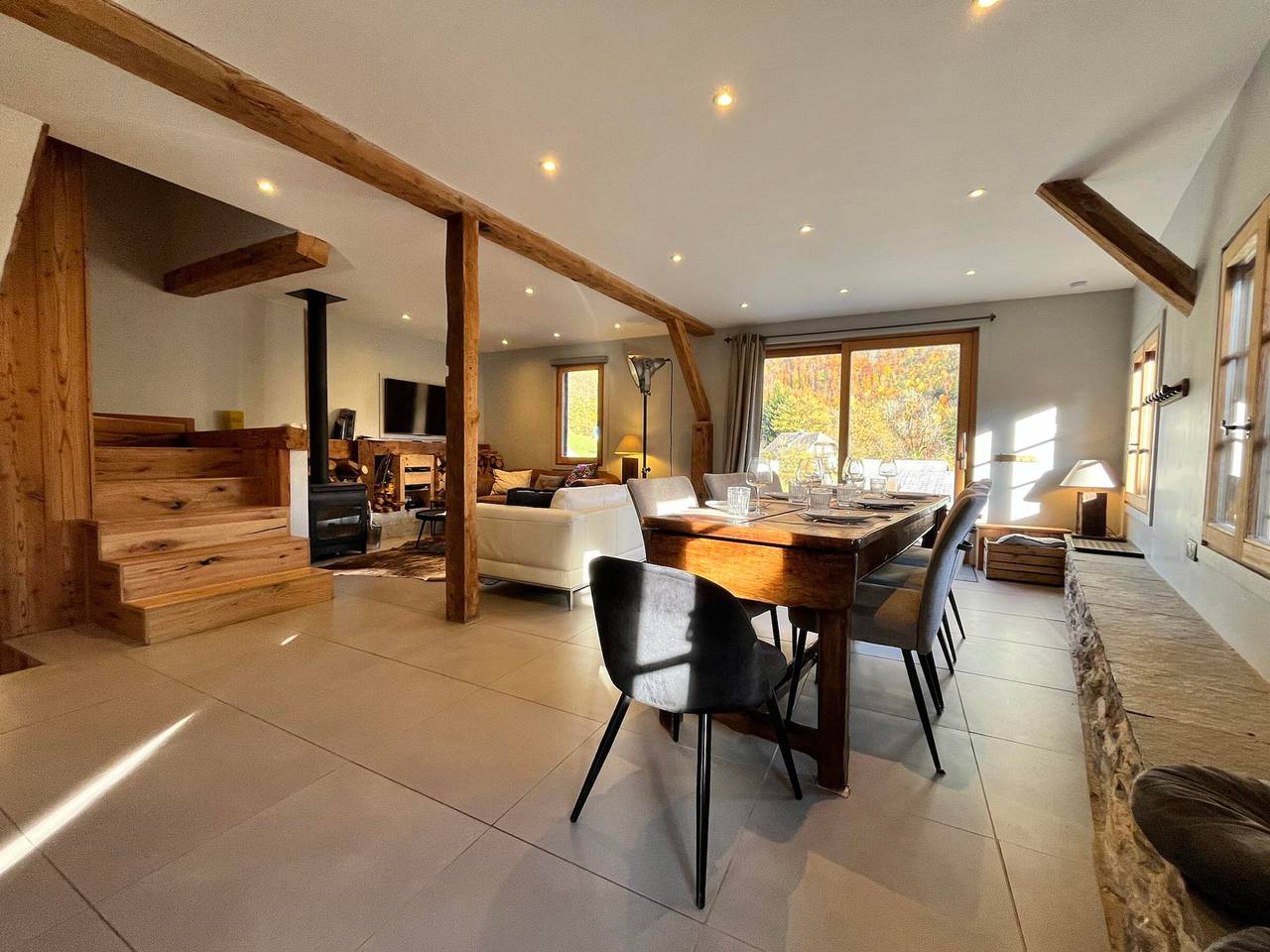 Chalet renovado en Samoëns, cerca del centro, esquí-bus in Samoëns, Region Bonneville