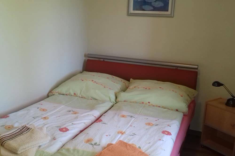 Bungalow am Leppinsee in Roggentin (Mirow), Mirow