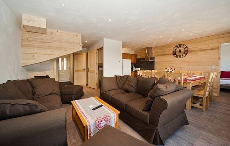 Chalet pour 10 personnes, avec balcon dans Les Menuires - 3