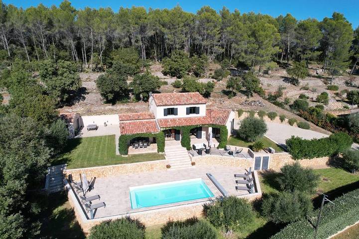 Chalet para 8 personas, con jardín y terraza - 1