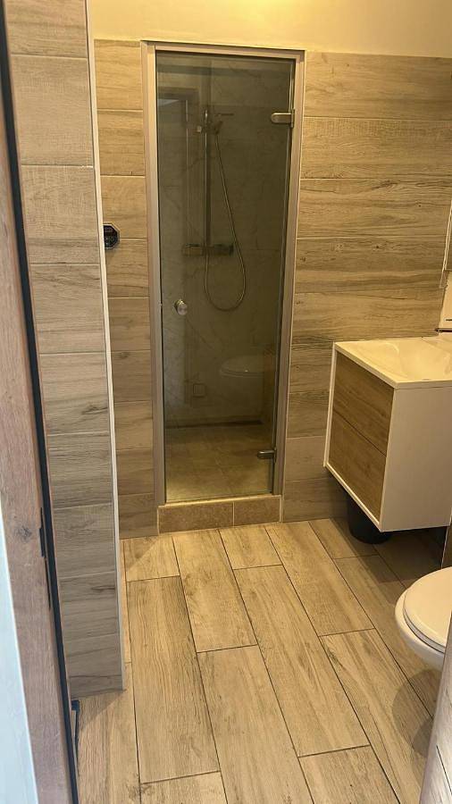 Gîte pour 2 personnes, avec terrasse et piscine à Tresses - 2