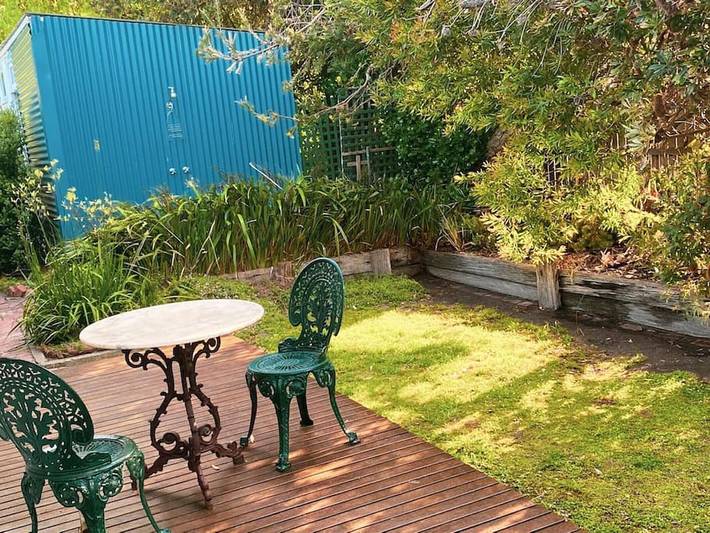Holiday home for 8 people, with balcony and garden, with pets in Apollo Bay