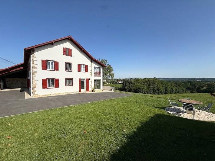 Gîte pour 4 personnes, avec Jardin
