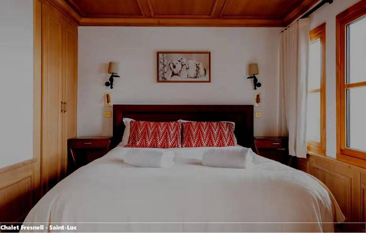 Hütte für 10 Personen, mit Balkon und Whirlpool sowie Terrasse und Garten in Saint Luc