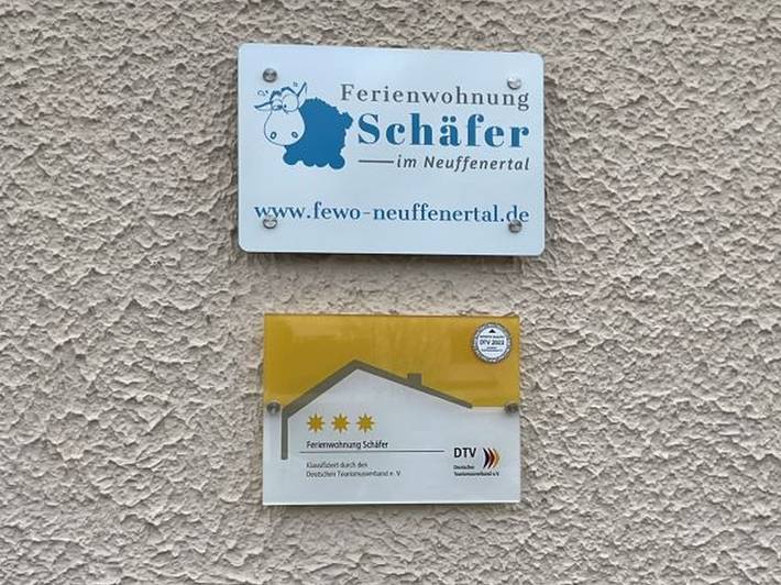 Ganze Ferienwohnung, Ferienwohnung Schäfer im Neuffenertal - Ferienwohnung, 30qm, 1 Schlafzimmer, Terrasse, max. 2 Personen in Frickenhausen-Linsenhofen, Frickenhausen