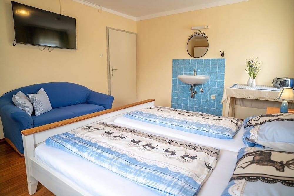 Ganze Wohnung, Ferienwohnung Seeblick in Kirchanschöring, Rupertiwinkel