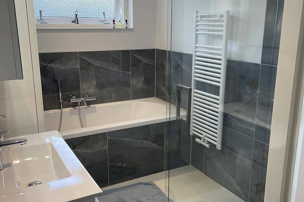 Schönes und ruhiges Erholungsheim in einem Waldgebiet in Ermelo, Veluwe