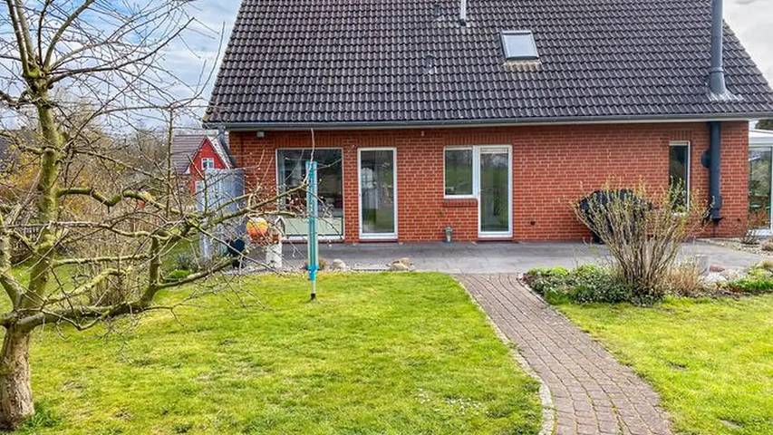 Ferienwohnung für 3 Personen, mit Garten
